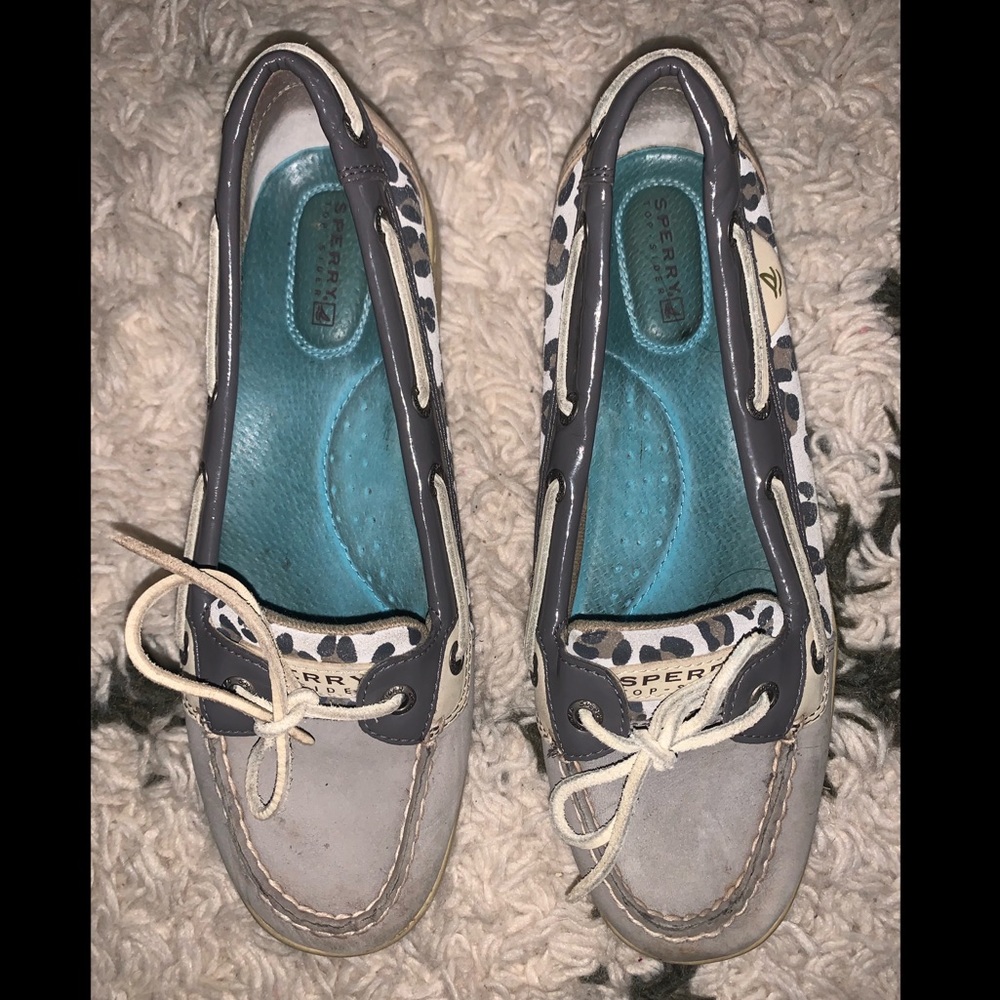 Sperry’s Women’s Boat Shoes Gray Leopard
